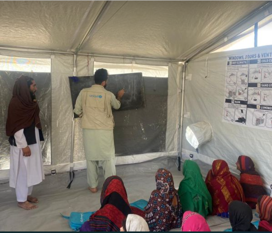 UNICEF Closed Educational Centers In Kandahar, Say Sources