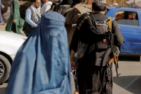 اليوم العالمي للقضاء على العنف ضد المرأة: أفغانيات يطالبن بوقف العنف والقمع والتمييز