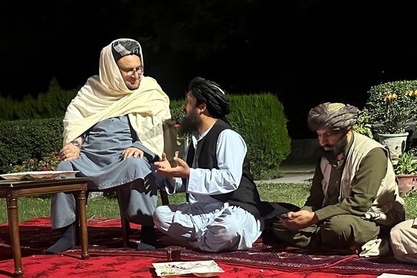 حقاني: تعلیمي نصاب باید د «شریعت» په رڼا کې د «مجاهدینو» په مشوره جوړ شي