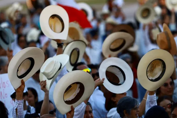 تظاهرات «نسل زد» در مکسیکو ۱۲۰ زخمی بر جای گذاشت