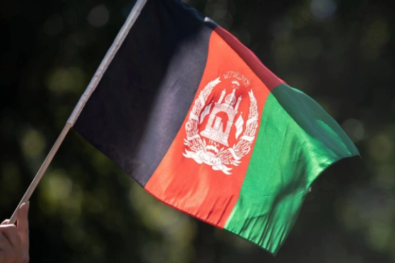 اليوم الوطني للعَلَم الأفغاني: عندما يصبح رفع علم البلاد جريمة؟