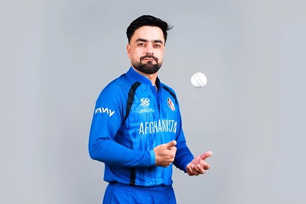 راشد خان ستاره کریکت افغانستان، بهترین توپانداز جهان شد