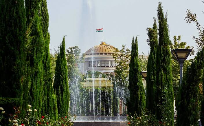 تاجیکستان خروج از دیوان کیفری بین‌المللی را بررسی کرد