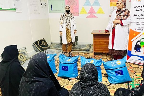 له جبري ایستلو وروسته؛ نیمروز ته ستنېشوې افغانې ښځې د ژوند بیا رغولو هڅې کوي