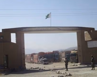 گذرگاه مرزی خرلاچی بین افغانستان و پاکستان پس از شش ماه بازگشایی شد