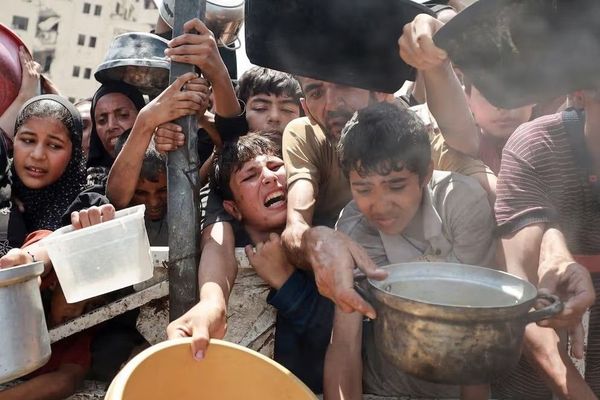 با جان باختن ۶ فلسطینی دیگر شمار قربانیان گرسنگی در غزه به ۴۰۰ نفر افزایش یافت
