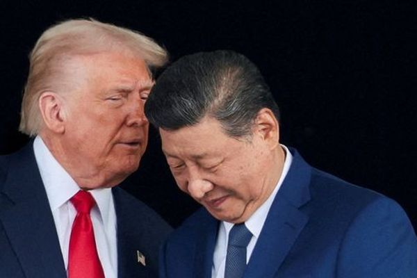 چین د نادرو منرالونو د صادراتو د قوانینو د اسانه کولو هڅه کوي