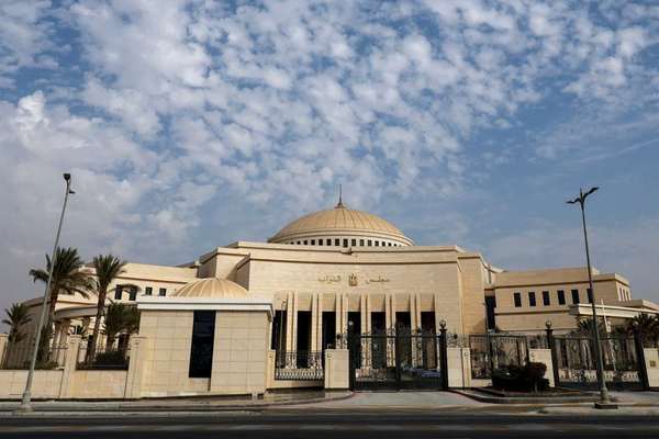 د مصر پارلمان ولسمشر سیسي ته له سعودي عربستان سره د پوځي مرستو اجازه ورکړه