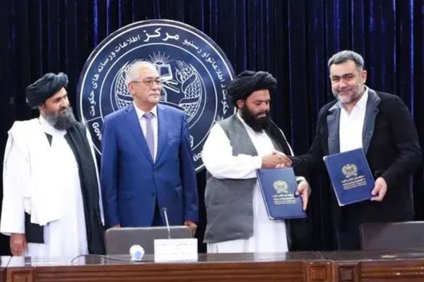 Uzbekistan To Invest $1 Billion In Afghanistan's Energy Sector