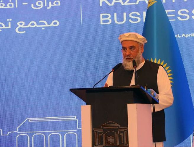 طالبان وايي له قزاقستان سره تېر کال د سوداګرۍ کچه ۳۲ سلنه لوړه شوې