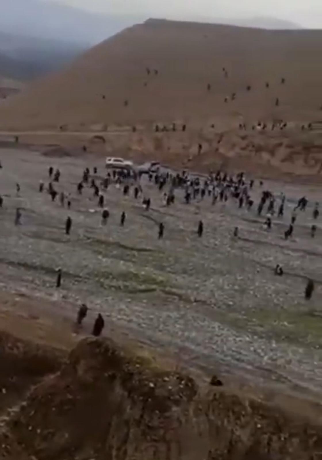 جریان صلح و عدالت می‌گوید برخورد خشونت‌آمیز طالبان با معترضان در تخار «جنایت‌کارانه» است