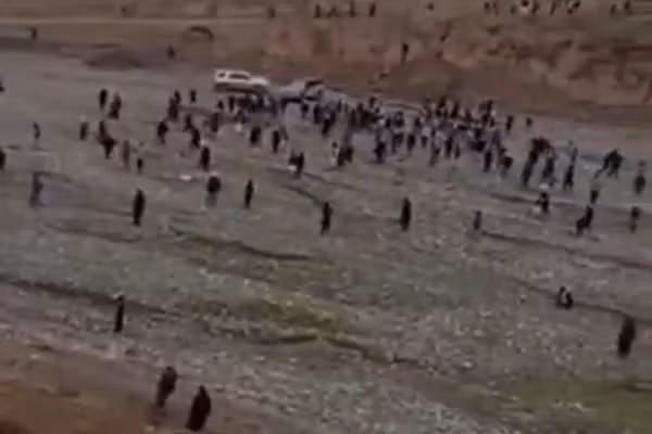 جریان صلح و عدالت میگوید برخورد خشونتآمیز طالبان با معترضان در تخار «جنایتکارانه» است