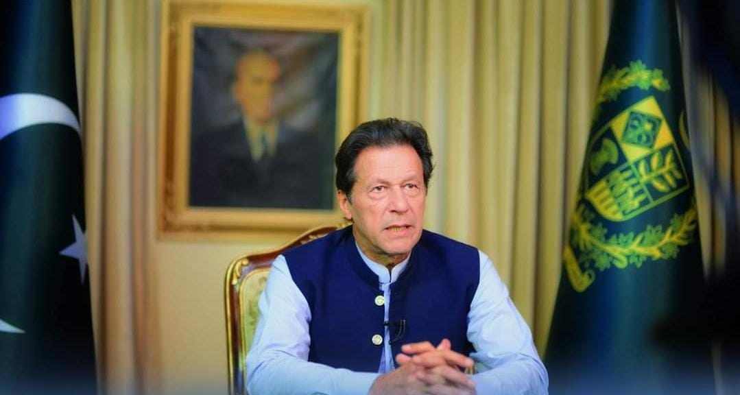 رای اعتماد به عمران خان؛ نخست‌وزیر پاکستان می‌گوید ممکن است رای به برکناری خود را نپذیرد