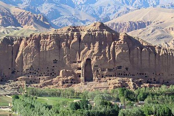 Taliban Publicly Flogs Three In Bamiyan Amid Ongoing Crackdown On Civil Liberties