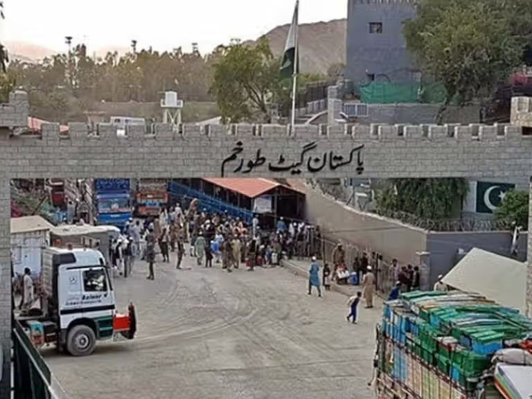 معترضان در خیبر: بستن مرزها به مهار ناامنی در پاکستان کمکی نکرده است