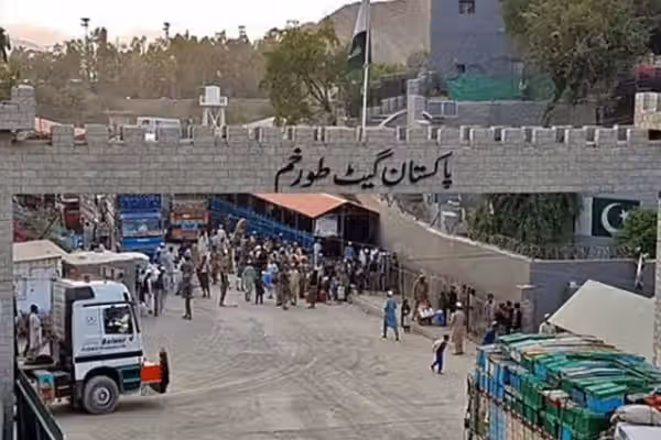 معترضان در خیبر: بستن مرزها به مهار ناامنی در پاکستان کمکی نکرده است