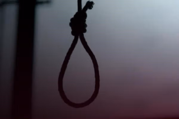 ههنګاو: ایران د ۳ افغانانو په ګډون ۱۴ کسان اعدام کړل