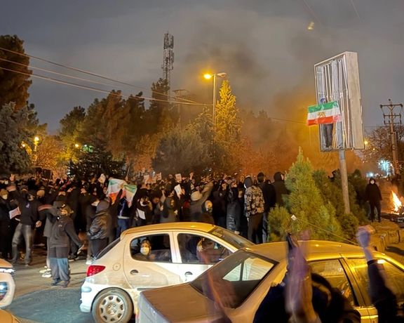 خبرگزاری تسنیم: بیش از صد نیروی امنیتی جمهوری اسلامی در ۱۹ استان کشته شدند