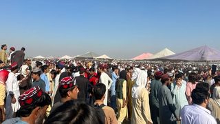 پښتون قامي جرګه د څه په اړه بحث کوي؟