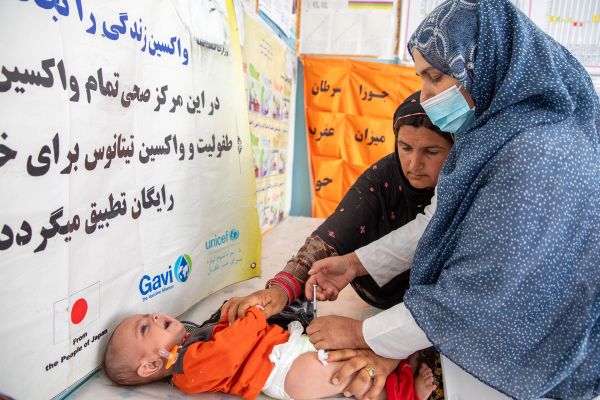 یونیسف: په ۲۰۲۵ کال کې له ۲۰ میلیونو ډېرو افغانانو ته روغتیایي خدمتونه وړاندې شوي