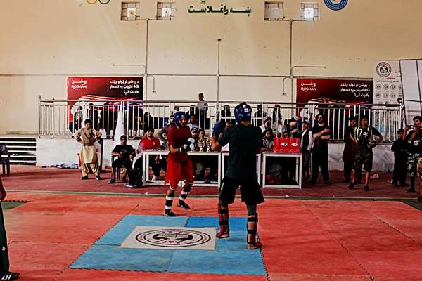 رقابتهای فولرزم میان ورزشکاران پنج ولایت در قندهار برگزار شد