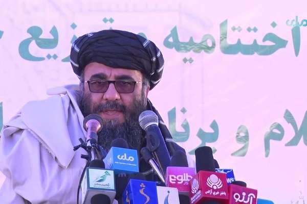 د طالب چارواکي ادعا: د طالبانو «حکومت» په نړۍ کې بېساری دی