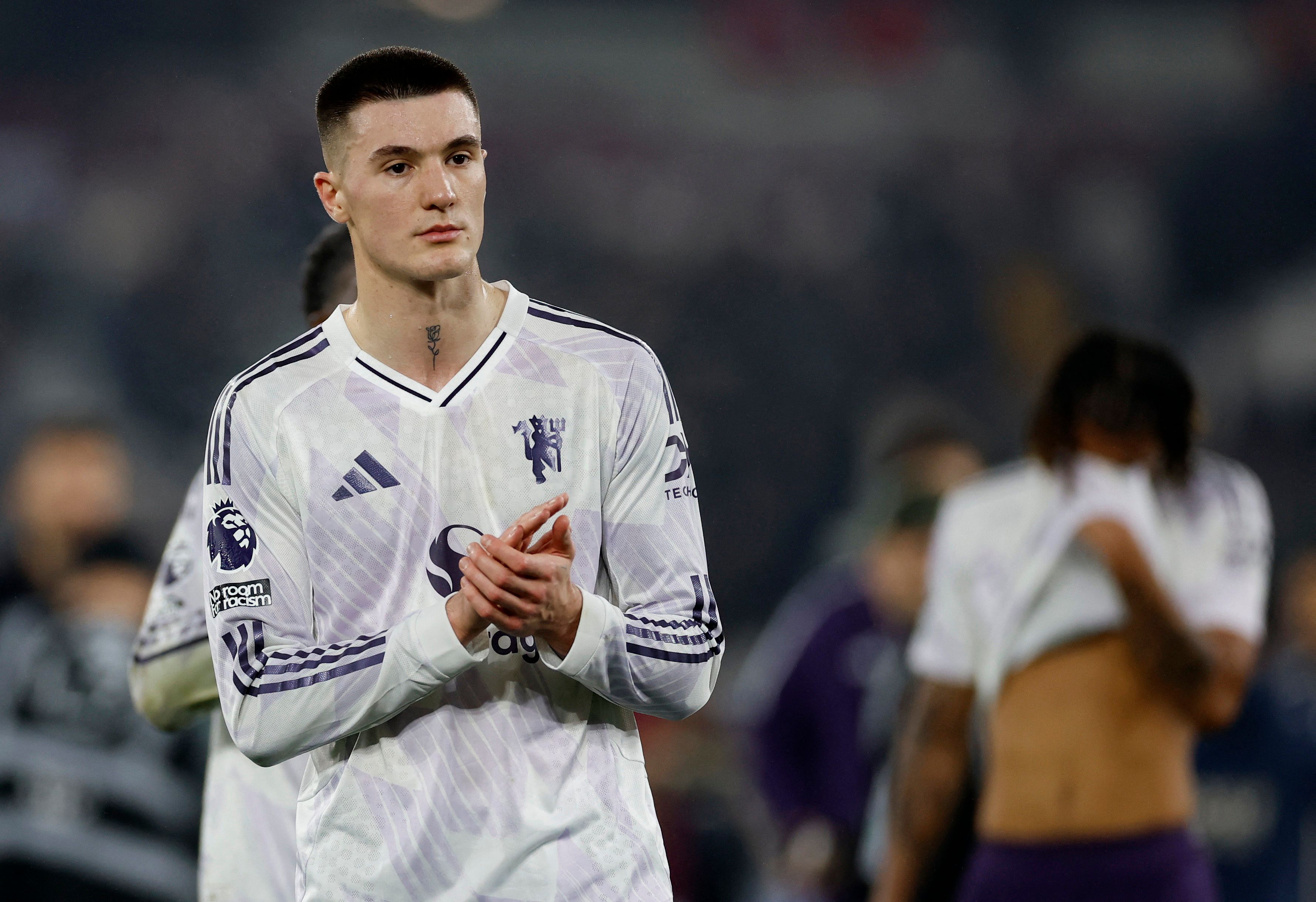 لیگ برتر فوتبال انگلستان؛ گل دقیقه پایانی ششکو منچستریونایتد را از شکست نجات داد