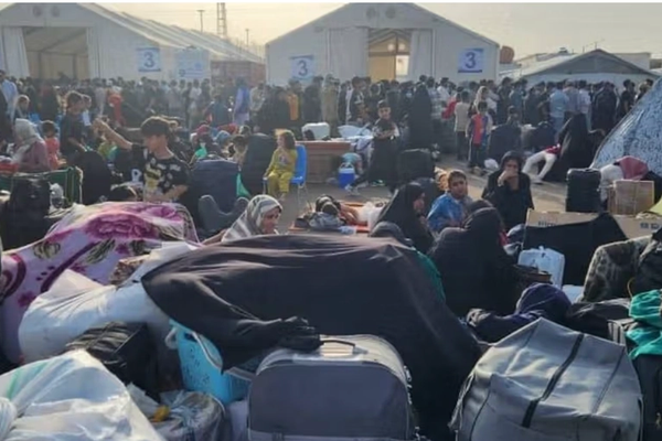 Iran Deports 1.8 Million Afghan Migrants In Three Months, Says Taliban Official