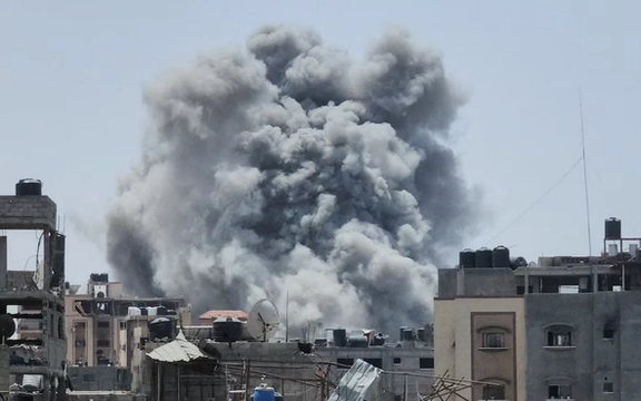 د امریکا د استازي او نتنیاهو لیدنه؛ خو اسراییل پر ټوله غزه هوايي بریدونه کړي