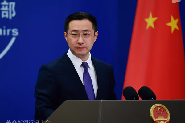 چین یوځل بیا ټینګار کړی چې د طالبانو او پاکستان ترمنځ د شخړو کمولو هڅې روانې ساتي