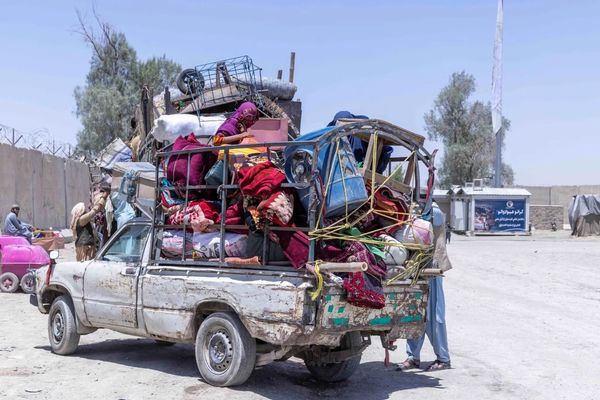 نړیوالې ادارې: بېرته ستنېدونکې افغان نجونې او مېرمنې له بشري ناورین سره مخ دي