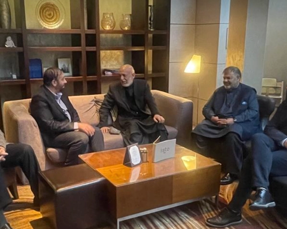 Karzai Meets Senior NRF Member in Germany