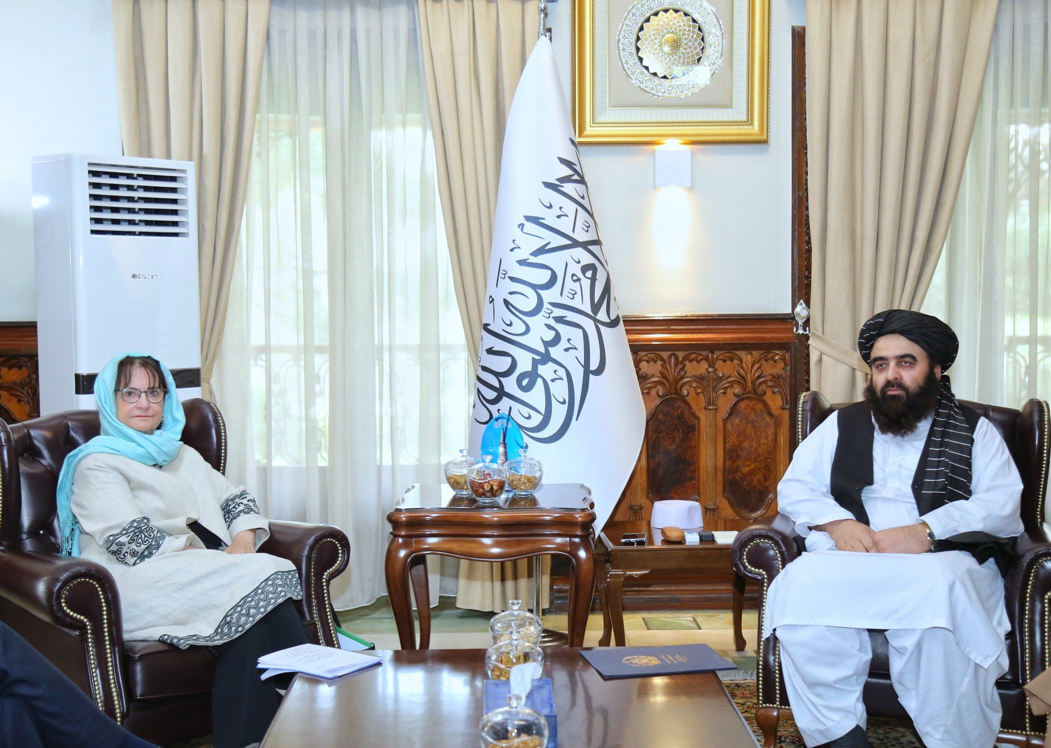 نماینده سازمان ملل با امیرخان متقی درباره "گزارش‌های نگران کننده از پنجشیر" گفتگو کرده است