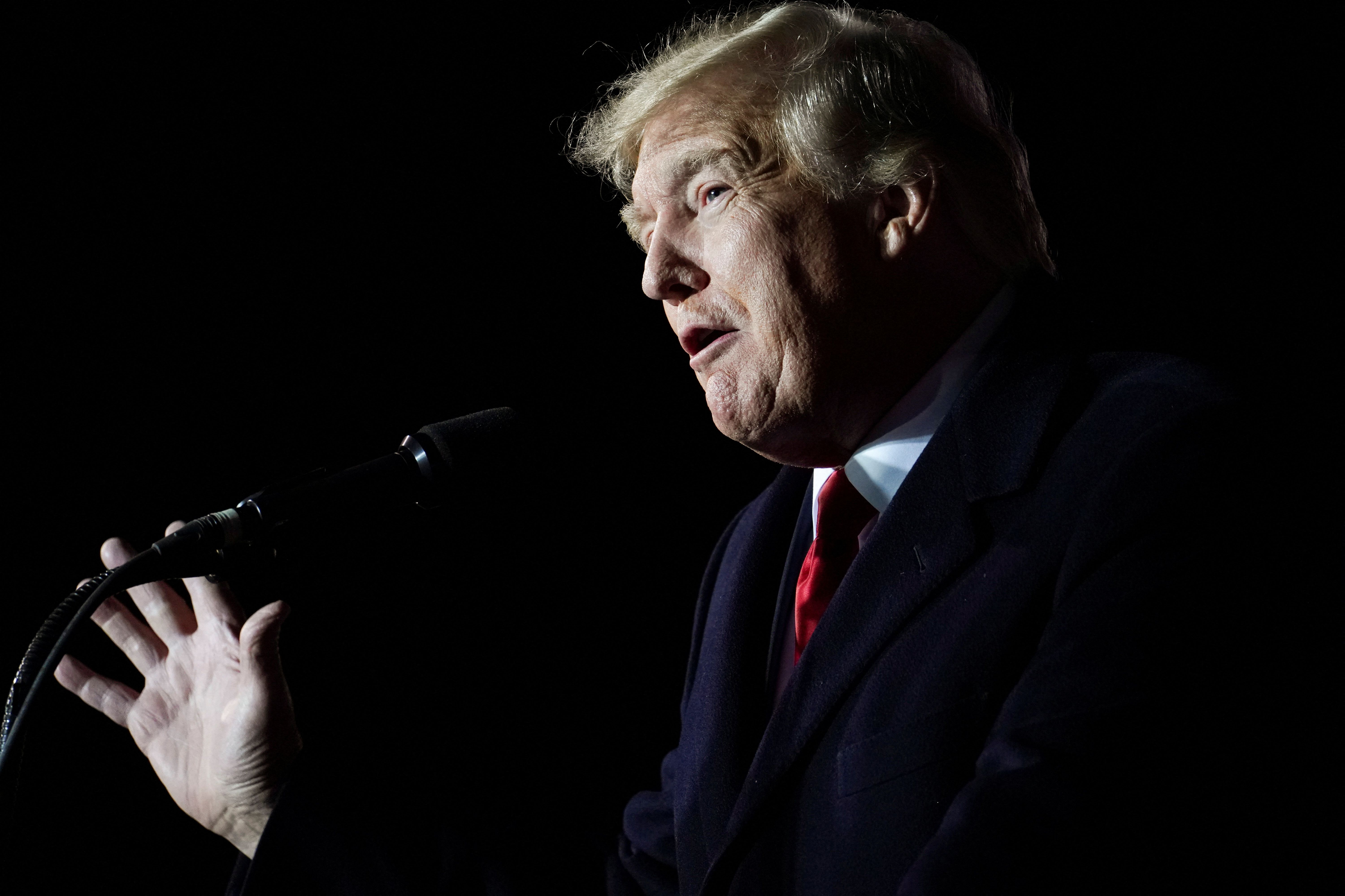 ترامپ: اگر در انتخابات ۲۰۲۴ پیروز شوم حمله‌کنندگان به کانگرس را عفو می‌کنم