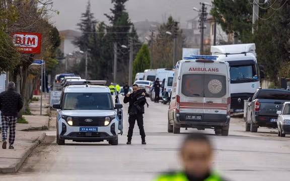 ترکیه میگوید شش جنگجوی داعش و سه نیروی پولیس بر اثر درگیری کشته شدند