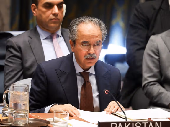 نماینده پاکستان: افغانستان به بزرگترین تهدید علیه امنیت ملی پاکستان تبدیل شده است