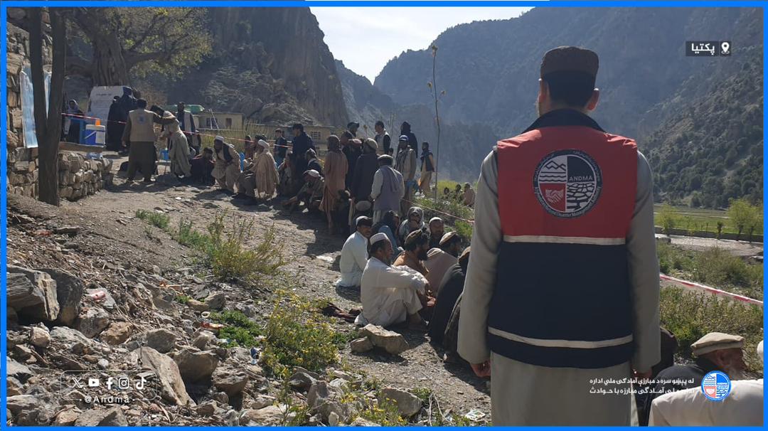 د خوړو نړۍوال پروګرام په بغلان او پکتیا کې له ۱۲۰۰ زیاتو بې‌وزلو کورنیو سره نغدي مرستې کړي