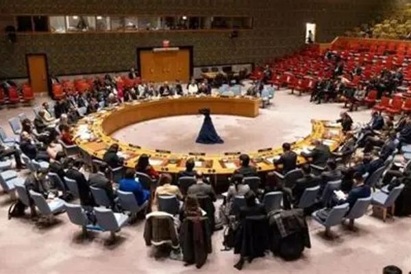 د ایران د اعتراضونو په اړه د ملګرو ملتونو د امنیت شورا غونډه پیل شوه