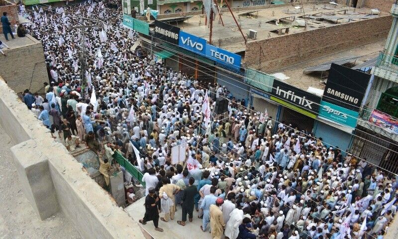 مقامات پاکستان برای تحقیق درباره خشونت‌ها در اعتراضات بنو کمیسیون تشکیل دادند