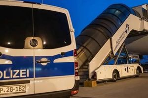 درماندگی اروپا در اخراج پناهجویان، زمینه امتیازگیری طالبان را مهیا کرده است