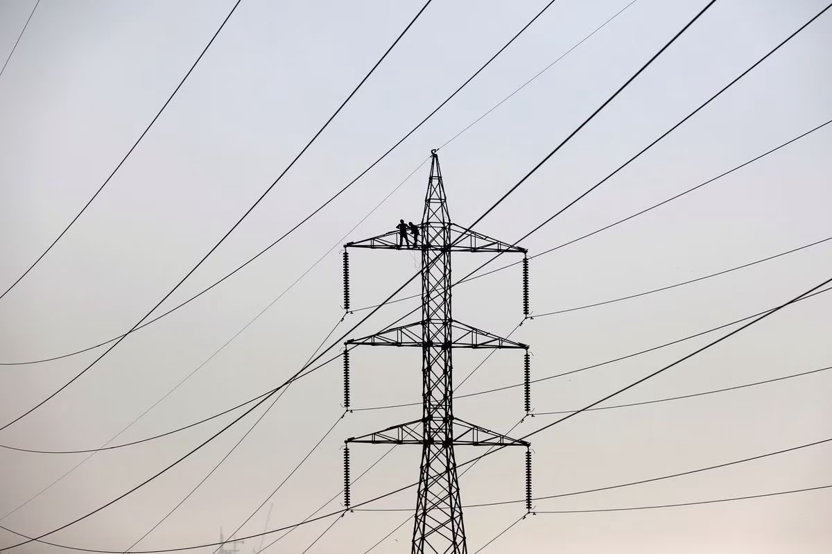 مقامات پاکستانی: کار پروژه کاسا ۱۰۰۰ به علت قطع منابع خارجی، ۲ سال به تاخیر افتاده است