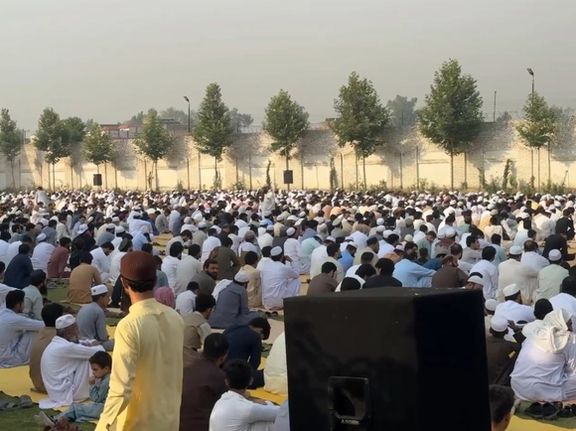 پېښور کې نن (جمعه) د افغان کډوالو د لوی اختر لومړۍ ورځ ده