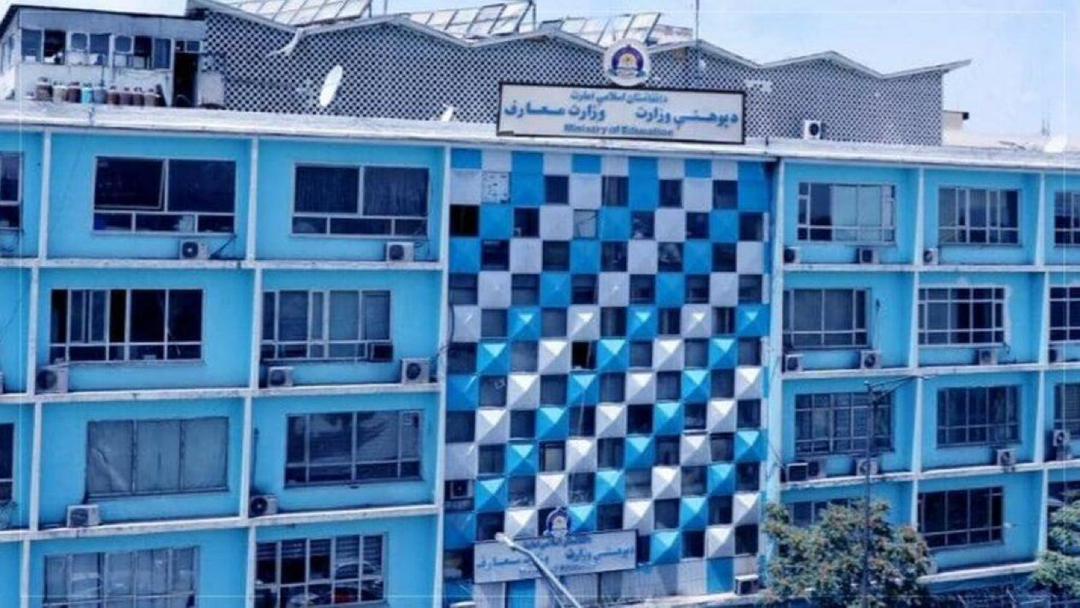 د نجونو د محرومیت تر سیوري؛ طالبانو په درېیو ولایتونو کې د ښونیزو پروژو د تطبیق خبر ورکړی