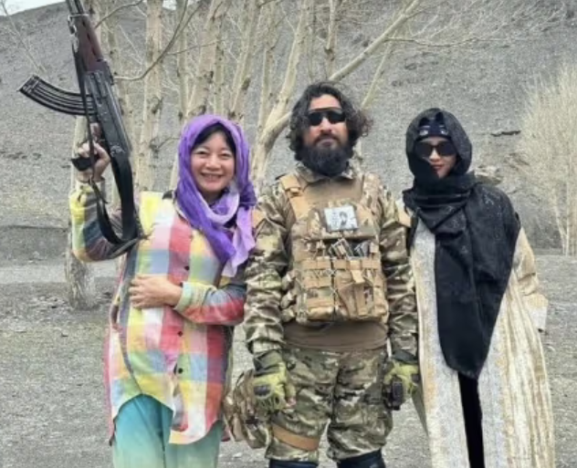 دبلوماسية طالبان السياحية: السائحات يَقُلْنَ إنهن يتمتعن بالحرية