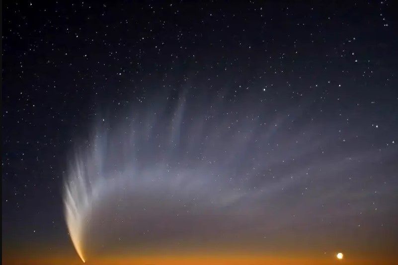 یک دنباله‌دار، به‌زودی با چشم غیرمسلح قابل مشاهده می‌شود
