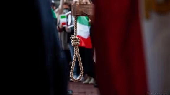 د بشري حقونو رسنۍ:  ایران په تېرو دوو ورځو کې کابو ۲۴ کسان اعدام کړي دي