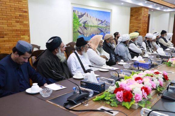 ملا برادر وايي طالبانو مدرسې تقویه کړې او په ښوونیز نصاب کې یې «پاموړ اصلاحات» راوستي