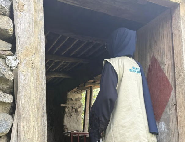 الأمم المتحدة: قيود طالبان على الموظفات تعرقل عملية تقديم المساعدات علی الحدود