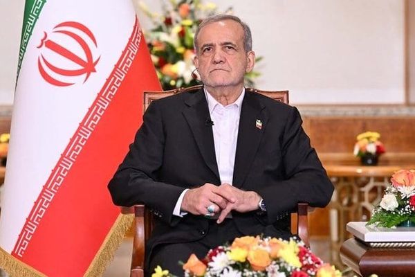 د ایران ولسشمر: پلټنو ته چمتو یو، خو له اټومي ټکنالوژۍ تېرېدونکي نه یو