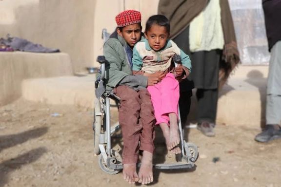 د روغتیا نړۍوال سازمان: تېر کال په افغانستان او پاکستان کې ۱۰۰ ماشومان ګوزڼ وهلي